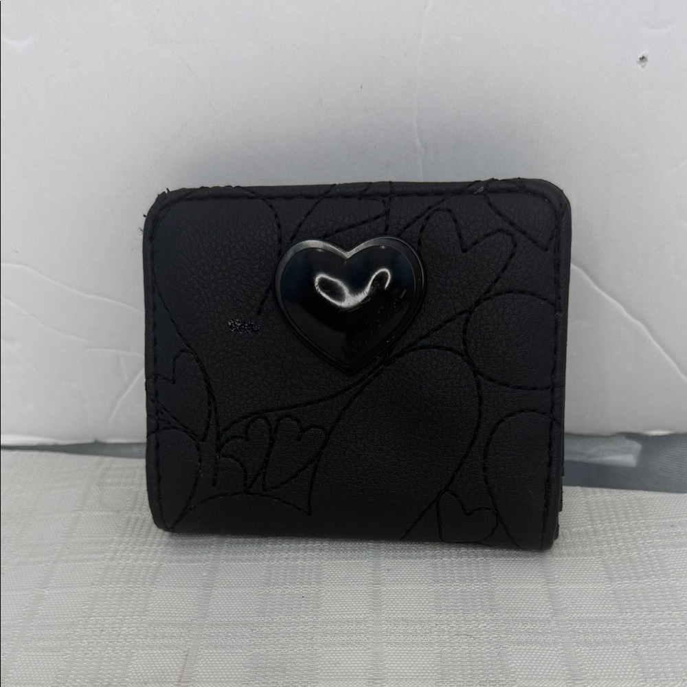 Betsey Johnson Snap Flap Wallet Hearts Black